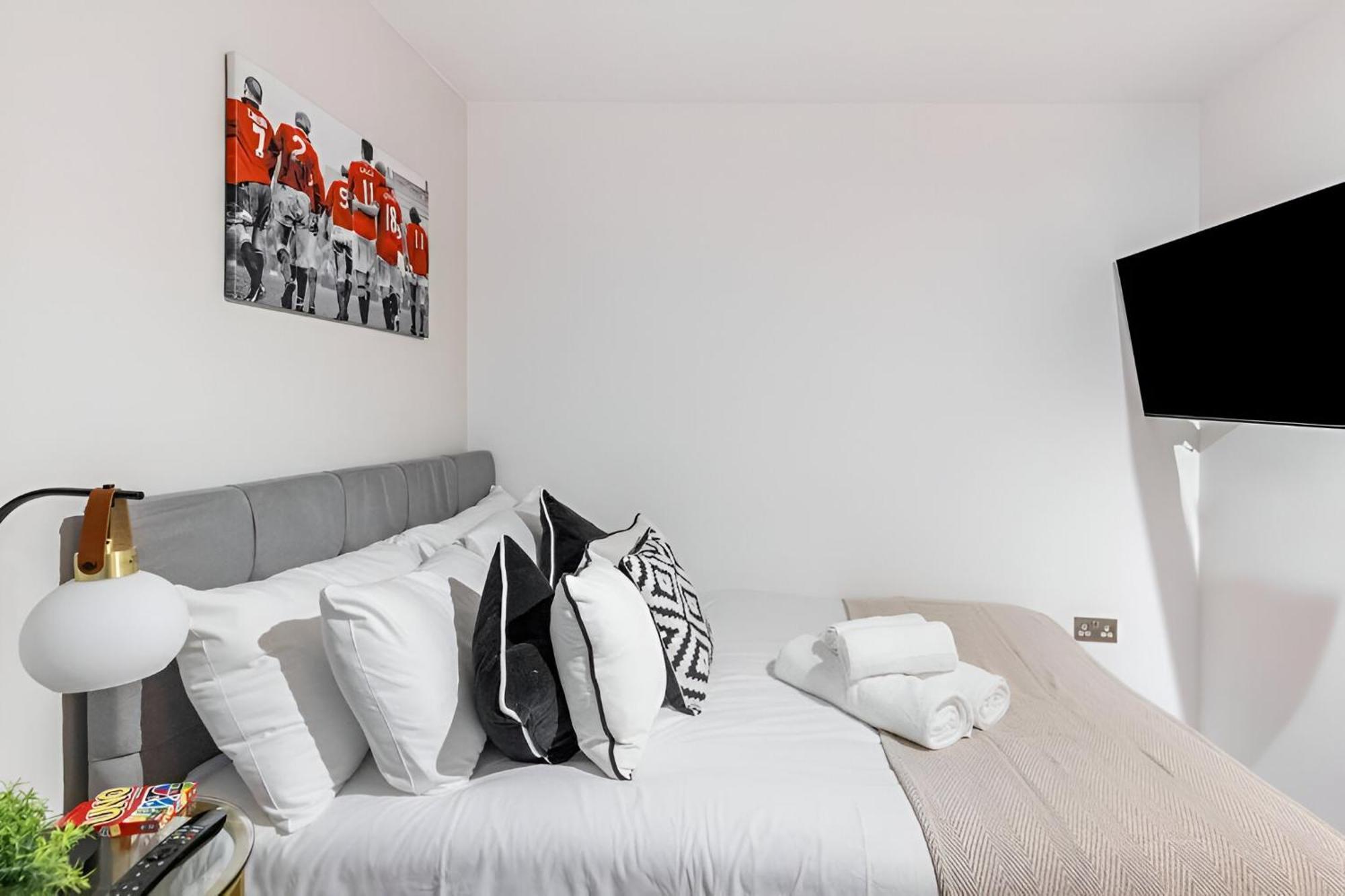 Cozy Vibes Minimalist Apartment